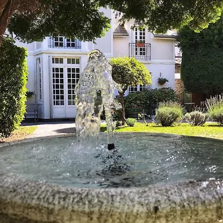 Portillon - Charming Fountain Garden Bagneres-de-Luchon