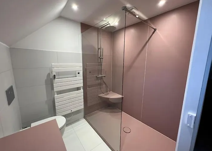 Portillon - Charming Fountain Garden Hébergement de vacances Bagnères-de-Luchon